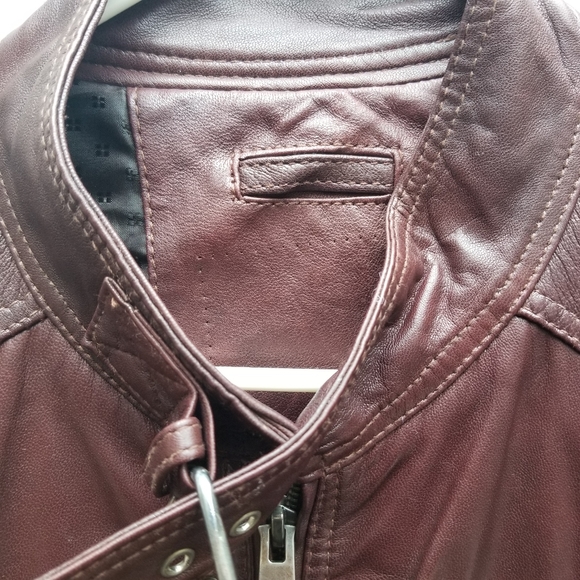 Leather jacket - Picture 4 of 7